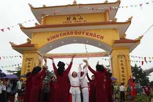 Phú Thọ: Long trọng tổ chức Lễ khánh thành cổng làng Sơn Vi, xã Sơn Thủy
