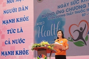 Bộ trưởng Y tế kêu gọi người dân đi bộ 10.000 bước mỗi ngày để thay đổi cuộc sống