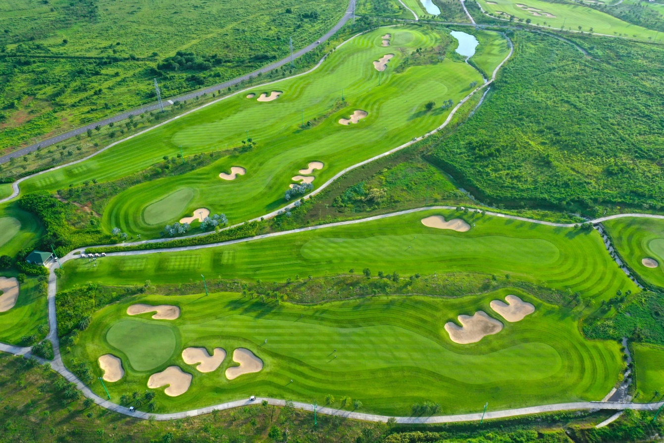 Sân golf Châu Đức: Ốc đảo xanh giữa lòng đô thị