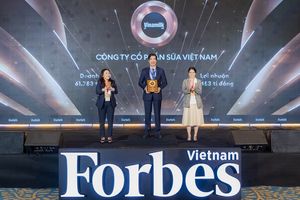 Top 1 trong 25 thương hiệu dẫn đầu 2025 của Forbes Việt Nam gọi tên Vinamilk