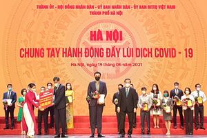 Tập đoàn Tân Hoàng Minh ủng hộ 20 tỷ đồng, quyết tâm cùng Hà Nội đẩy lùi dịch Covid – 19