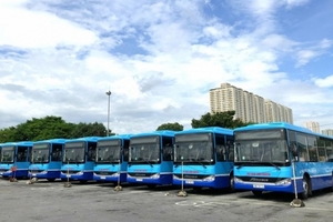 Hà Nội: 12 xe buýt mới, tiêu chuẩn chất lượng cao sẽ được thay thế