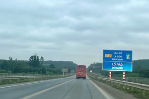 Mời thầu hai dự án mở rộng cao tốc Cam Lộ – La Sơn