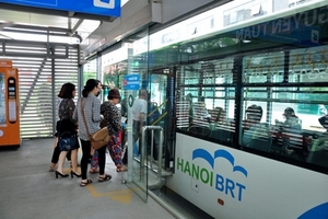 Chủ tịch Hà Nội: Chuyên gia đánh giá BRT Hà Nội hiệu quả