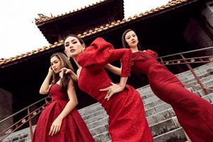 Võ Hoàng Yến, Hoa hậu Khánh Vân diện váy vóc rực rỡ tạo dáng kiêu sa tại cố đô Huế