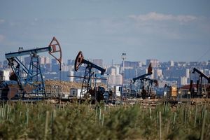 Giá dầu đi xuống trước lo ngại nhu cầu sụt giảm
