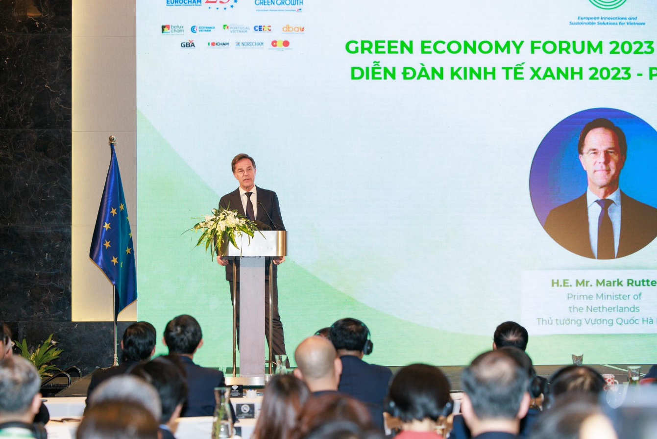 Thủ tướng Phạm Minh Chính và Thủ tướng Hà Lan dự Diễn đàn Kinh tế xanh: Hợp  tác cùng trở thành 