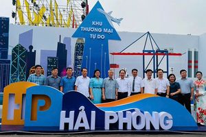 Hải Phòng – Thành phố của khát vọng, nhìn từ khu Triển lãm ngoài trời