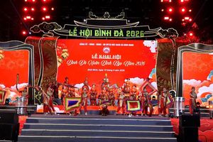 Lễ hội Bình Đà tôn vinh Đức Quốc tổ Lạc Long Quân