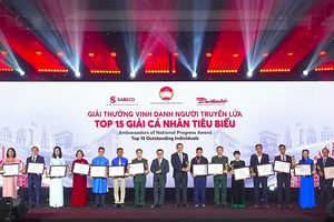 Giải thưởng “Vinh danh người truyền lửa”: Tôn vinh những con người bình dị mà phi thường