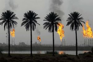 Chuyên gia: Thế giới sẽ phụ thuộc nhiều hơn nguồn cung dầu Trung Đông