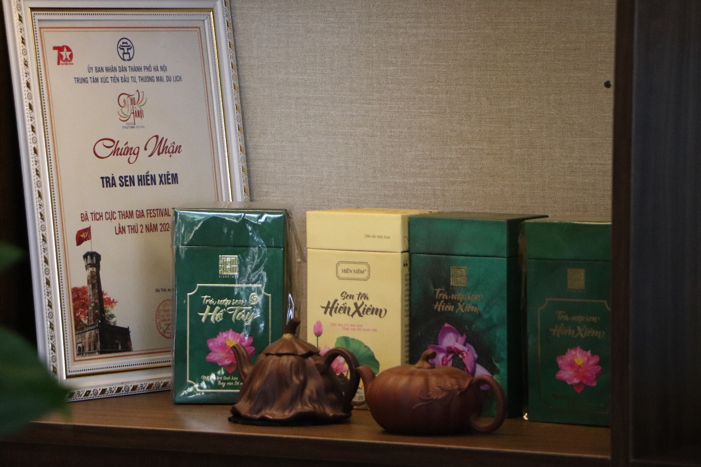 Hương sen Tây Hồ và câu chuyện gìn giữ thương hiệu Trà sen Hiền Xiêm - Ảnh 1