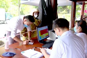 Tuyên Quang: Tiếp tục tăng cường công tác phòng chống dịch COVID-19