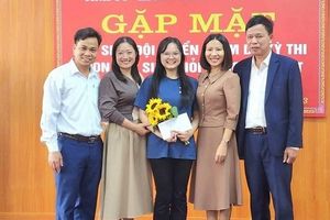 Hà Tĩnh: Đặc cách vào trường Học viện Chính trị CAND cho nữ sinh nghèo học giỏi
