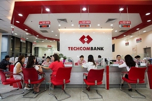 Phó Tổng Giám đốc Techcombank muốn bán ra cổ phiếu TCB