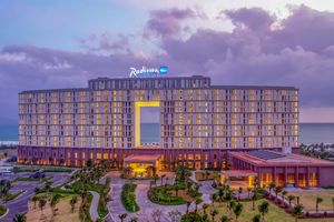 Khu nghỉ dưỡng Movenpick Resort Cam Ranh Và Radisson Blu Resort Cam Ranh đạt chuẩn 5 sao