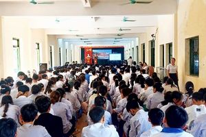 Sơn La: Công an huyện Quỳnh Nhai đẩy mạnh công tác tuyên truyền, phổ biến giáo dục pháp luật về ATGT