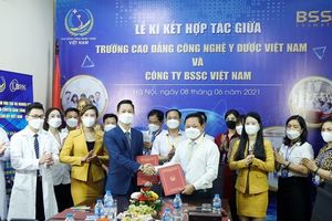 Trường Cao đẳng công nghệ y dược Việt Nam kí kết thỏa thuận hợp tác cùng Công ty BSSC Việt Nam