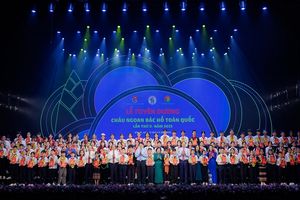 Vinamilk tiếp sức “búp măng non” viết tiếp hành trình Cháu ngoan Bác Hồ đầy tự hào