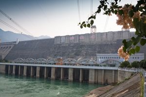 Thủy điện Sơn La góp phần thúc đẩy kinh tế các tỉnh Tây Bắc