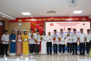 Nghệ An: Chi hơn 2,7 tỷ đồng khen thưởng học sinh, giáo viên giỏi