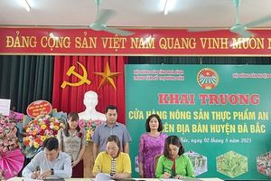 Hòa Bình: Khai trương cửa hàng nông sản thực phẩm an toàn Tâm Cương trên địa bàn huyện Đà Bắc