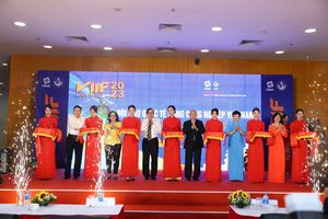 Khai mạc Hội chợ Quốc tế Hàng Công nghiệp Việt Nam lần thứ 29