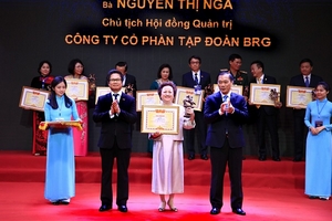 Chủ tịch Tập đoàn BRG được vinh danh 'Doanh nhân Việt Nam tiêu biểu' – Cúp Thánh Gióng 2019