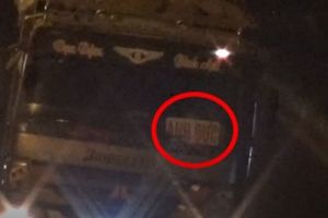 Bị CSGT xử phạt, xe tải 'thải bậy' đổi logo, tiếp tục vi vu trên phố Hà Nội