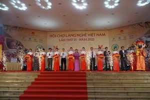 Hội chợ Làng nghề Việt Nam 2025: Tôn vinh bàn tay Việt, khơi nguồn sáng tạo mới