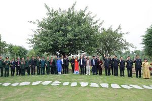 Gặp mặt các tướng lĩnh nhân dịp Kỷ niệm 81 năm thành lập Quân đội Nhân dân Việt Nam