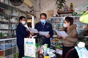 Tuyên Quang: Tạm giữ hơn 1.000 kit test Covid-19 nhập lậu