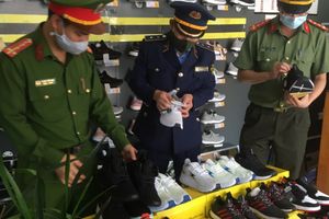 Bắc Ninh: Phát hiện gần 5.000 đôi giày Nike, Adidas giả mạo