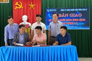 Hà Tĩnh: Nhiệt điện Vũng Áng II tài trợ hơn 200 triệu đồng lắp đặt hệ thống chiếu sáng công cộng