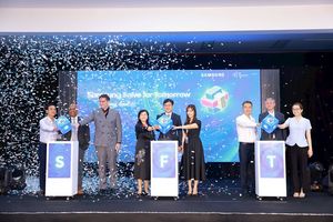 Samsung Việt Nam tiếp tục khởi động cuộc thi Solve for Tomorrow tại khu vực phía Nam