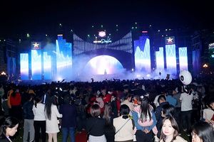 Nghệ An: Đón hơn 90.000 khách du lịch vào dịp lễ đầu năm