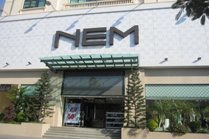 Khoản nợ liên quan đến thời trang NEM bị Vietinbank rao bán