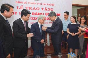 Thủ tướng Lê Minh Hưng dự lễ trao Huy hiệu Đảng tại Hải Phòng
