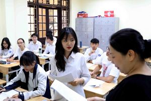 Hà Nội: Không ép học sinh học lực yếu, kém không dự thi lớp 10