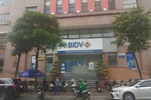 Cướp ngân hàng tại BIDV chi nhánh Ngọc Khánh - Hà Nội, thiệt hại ban đầu khoảng vài trăm triệu