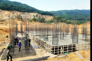 Công ty Hoành Sơn, Hà Tĩnh: Chưa được chấp thuận đầu tư vẫn xây dựng nhà máy