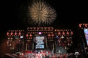 Cửa Lò chào năm 2026 với không gian lễ hội đặc sắc