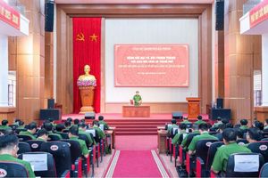 Đại tá Bùi Trung Thành chỉ đạo Công an cơ sở: Giữ vững “lá chắn thép” bảo đảm bình yên thành phố Cảng