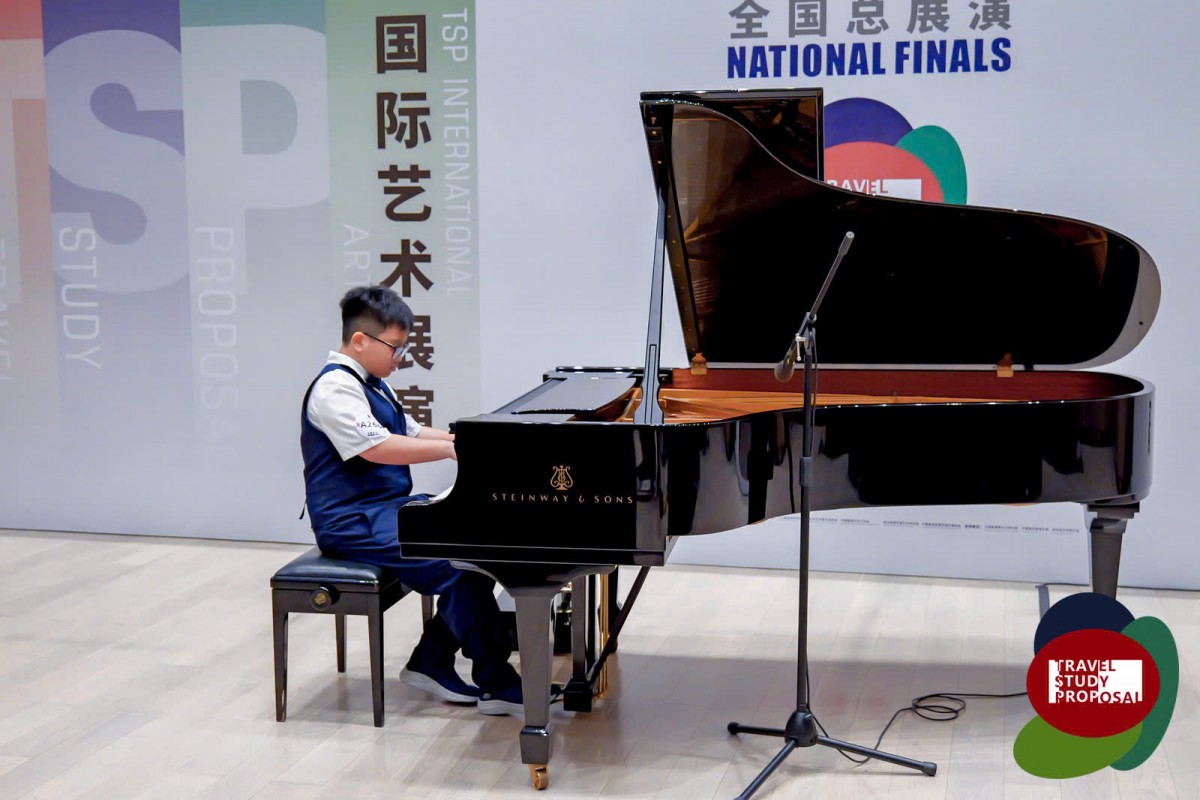 Võ Hoàng Duy giành Giải Bạc Piano quốc tế tại Thượng Hải