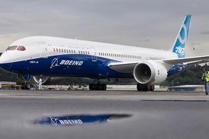 Cơ quan Hàng không Mỹ điều tra lỗi sản xuất Boeing 787 Dreamliner