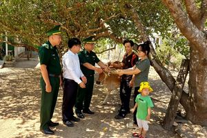 Biên phòng Đắk Lắk phát huy phương châm “Ba bám, bốn cùng” trong hỗ trợ người dân phát triển kinh tế