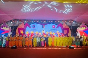 Đại lễ kỷ niệm 78 năm Ngày Thương binh - Liệt sĩ Việt Nam tại Lào: Thắp sáng ngọn lửa tri ân, vun đắp tình hữu nghị Việt – Lào