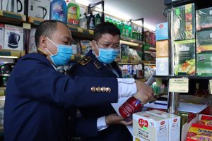 Hà Nội: Thu giữ nhiều sản phẩm tại chuỗi cửa hàng Ngôi Nhà Đức