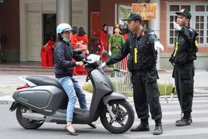 Video: Siết chặt an ninh, đảm bảo an toàn hai Đại hội Đảng bộ ở Hà Nội