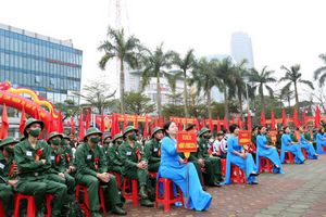 Thanh niên Nghệ An, Hà Tĩnh, Quảng Bình rộn ràng ngày hội tòng quân năm 2023